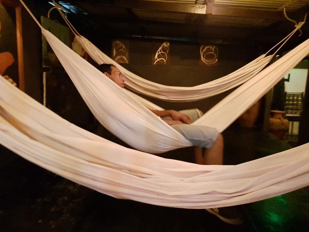 Bamboozle Hostel Хаад Рин Екстериор снимка