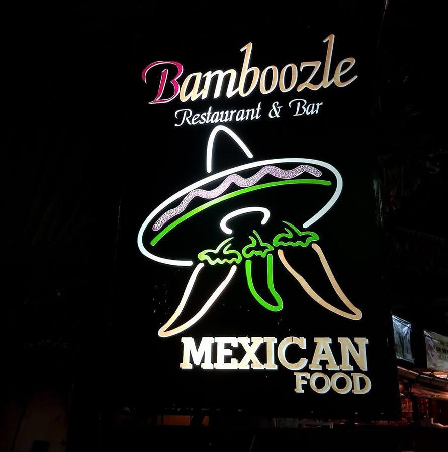 Bamboozle Hostel Хаад Рин Екстериор снимка