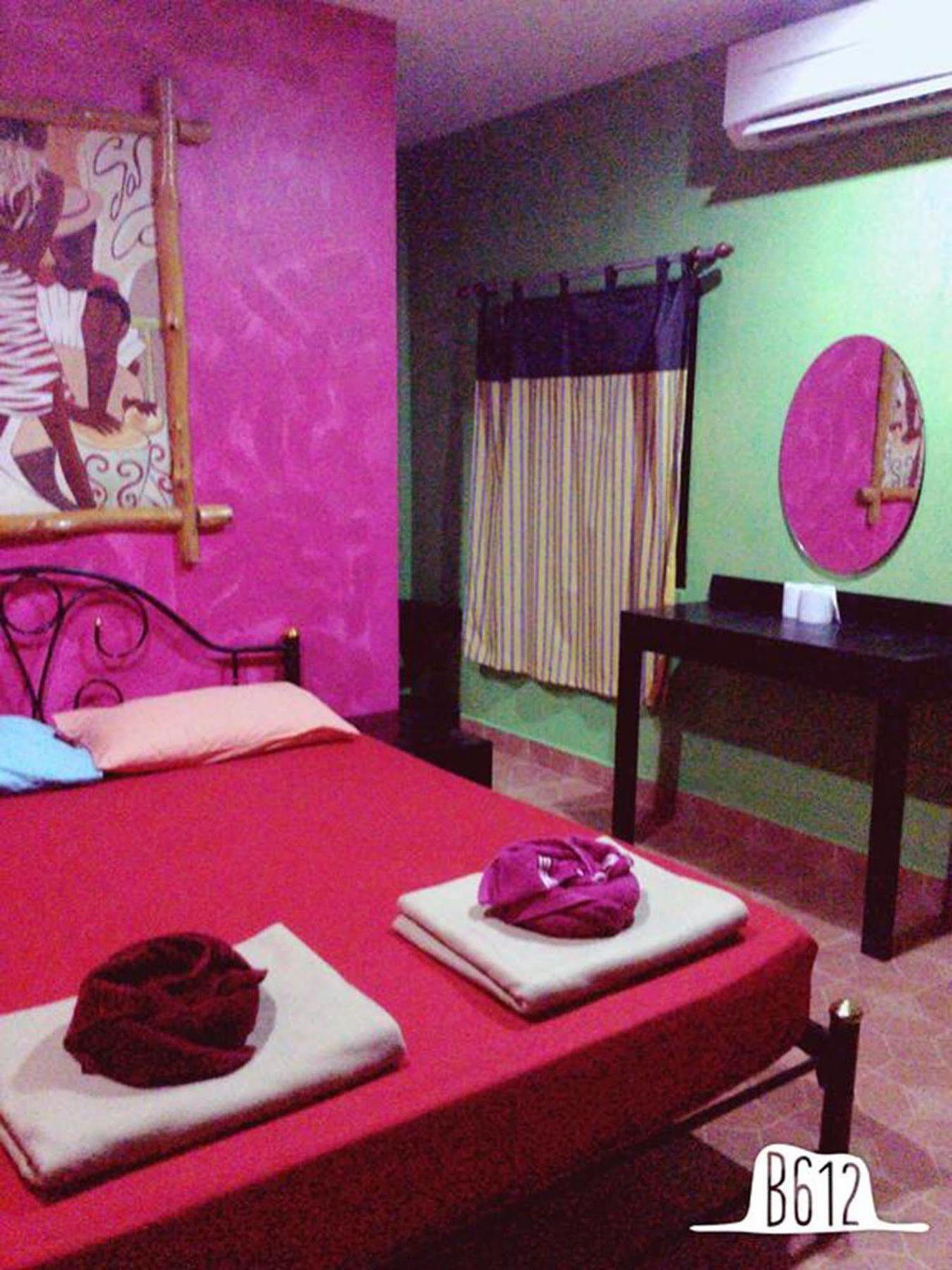 Bamboozle Hostel Хаад Рин Екстериор снимка
