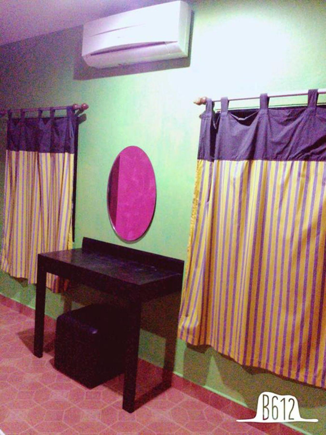 Bamboozle Hostel Хаад Рин Екстериор снимка